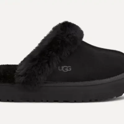 UGG