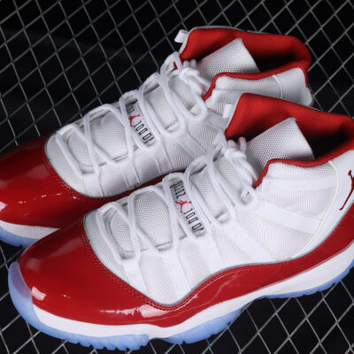 AIR JORDAN 11 WHITE/RED