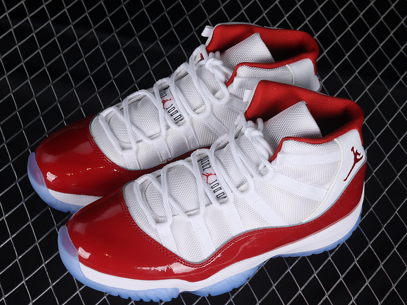 AIR JORDAN 11 WHITE/RED