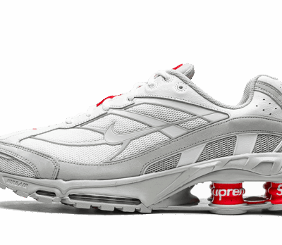 NIKE SHOX